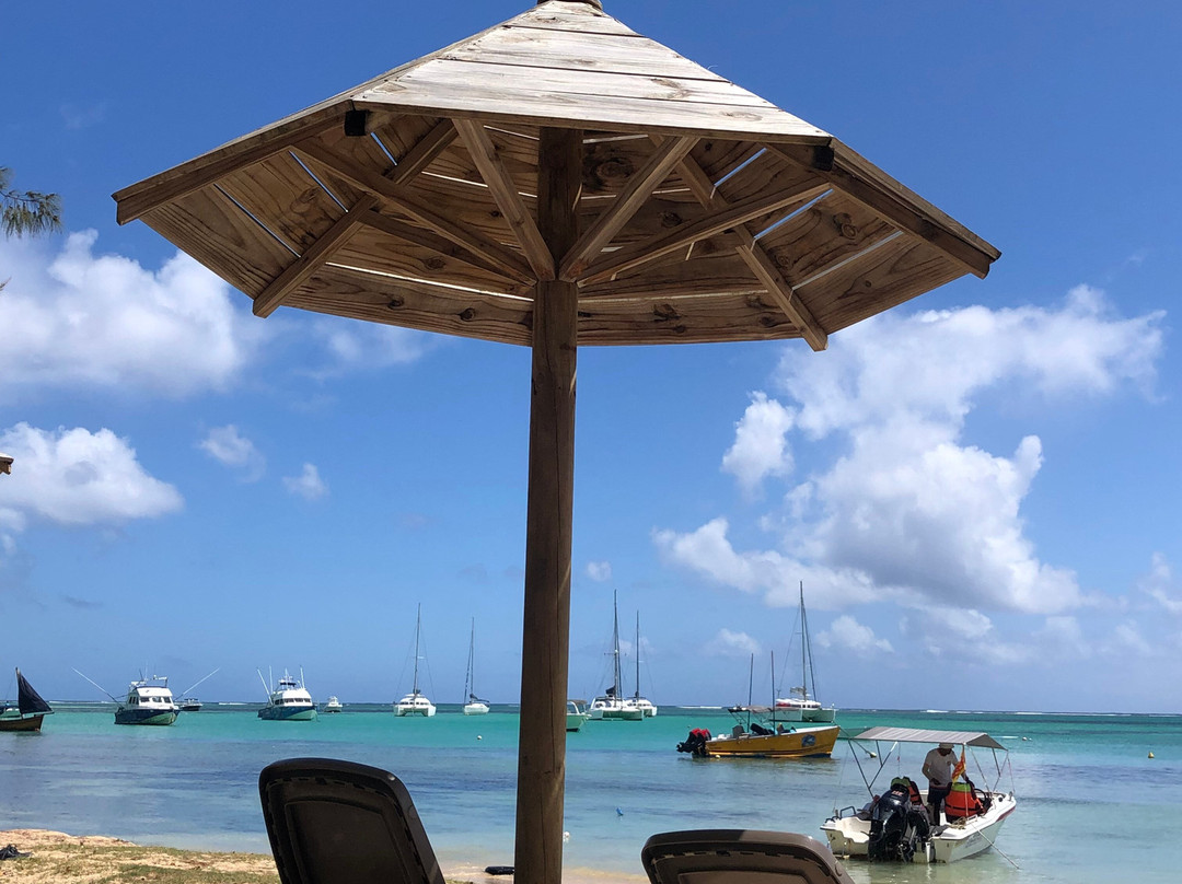 Bain Boeuf Public Beach-Bain Boeuf必去景点