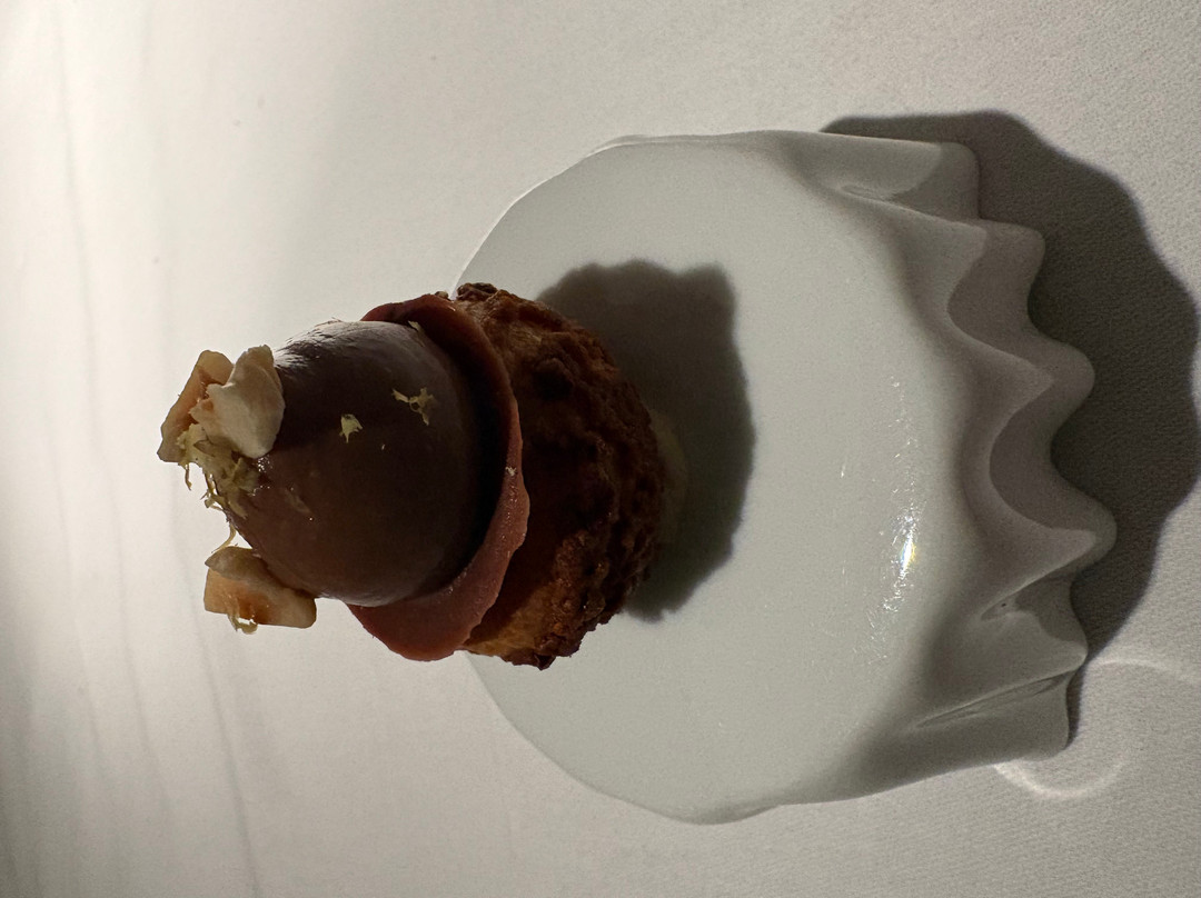 潘尼希尔公园水疗酒店主图