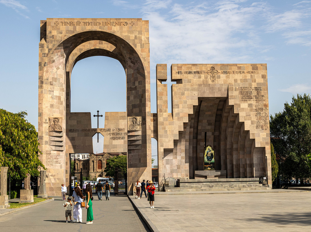 Armenian Apostolic Holy Church Mother See Holy Etchmiadzin-Vagharshapat必去景点