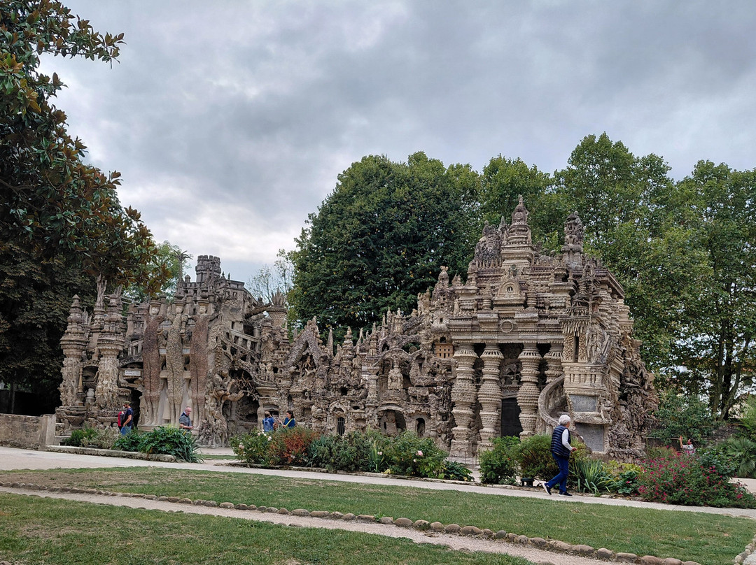 Palais Ideal du Facteur Cheval-Hauterives必去景点