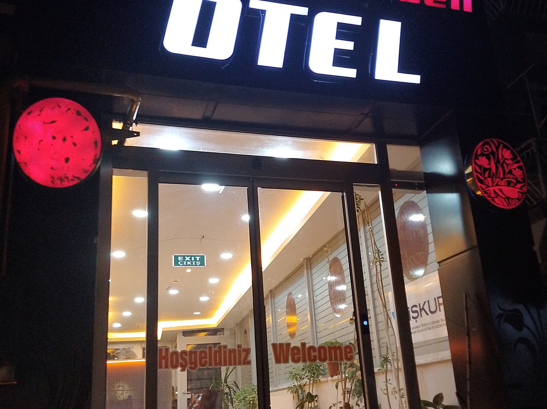 屈塔希亚花园酒店主图