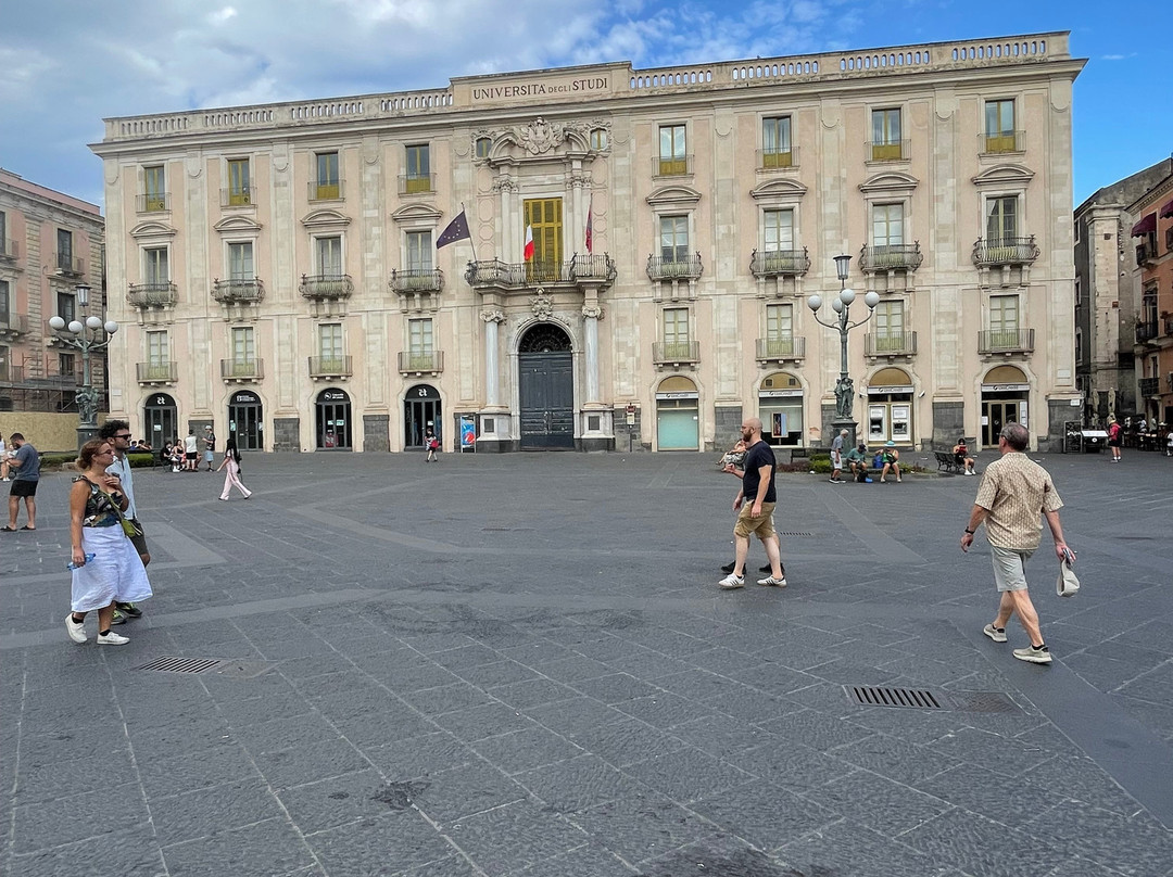 Piazza Università-卡塔尼亚必去景点