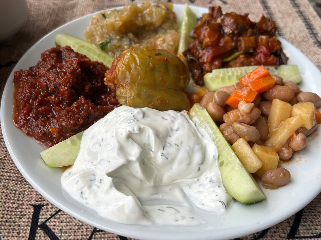 yakamoz restaurant çıralı