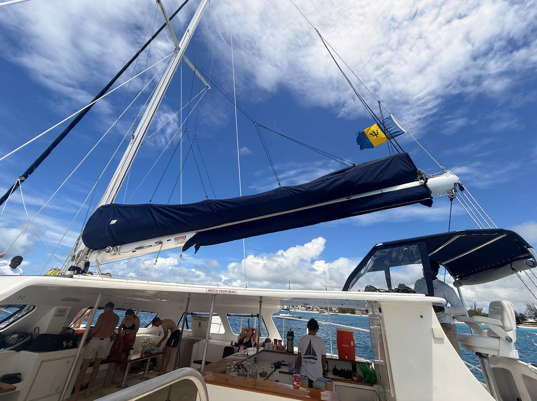 Cool Runnings Catamaran Cruises-布里奇顿必去景点