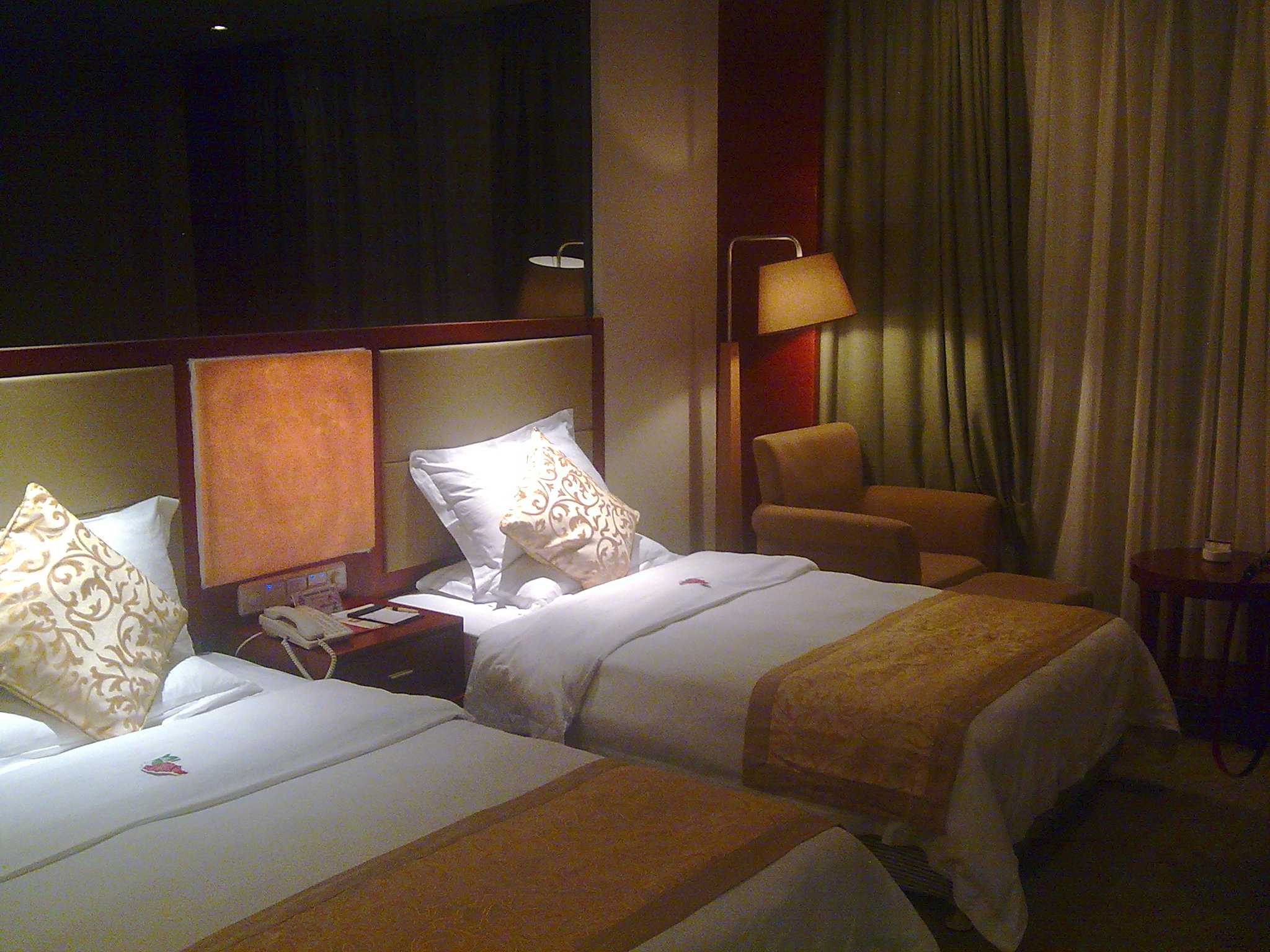 紫鑫大酒店-客卧