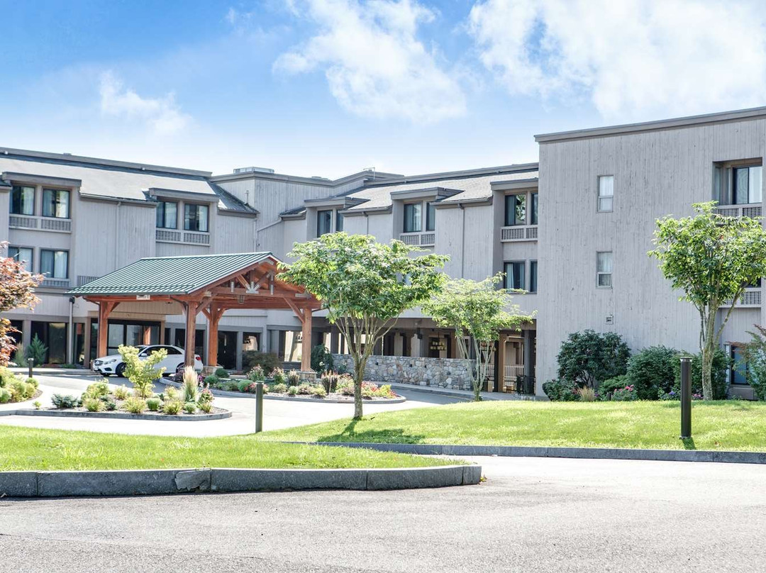 Heritage Hotel And Conference Center主图