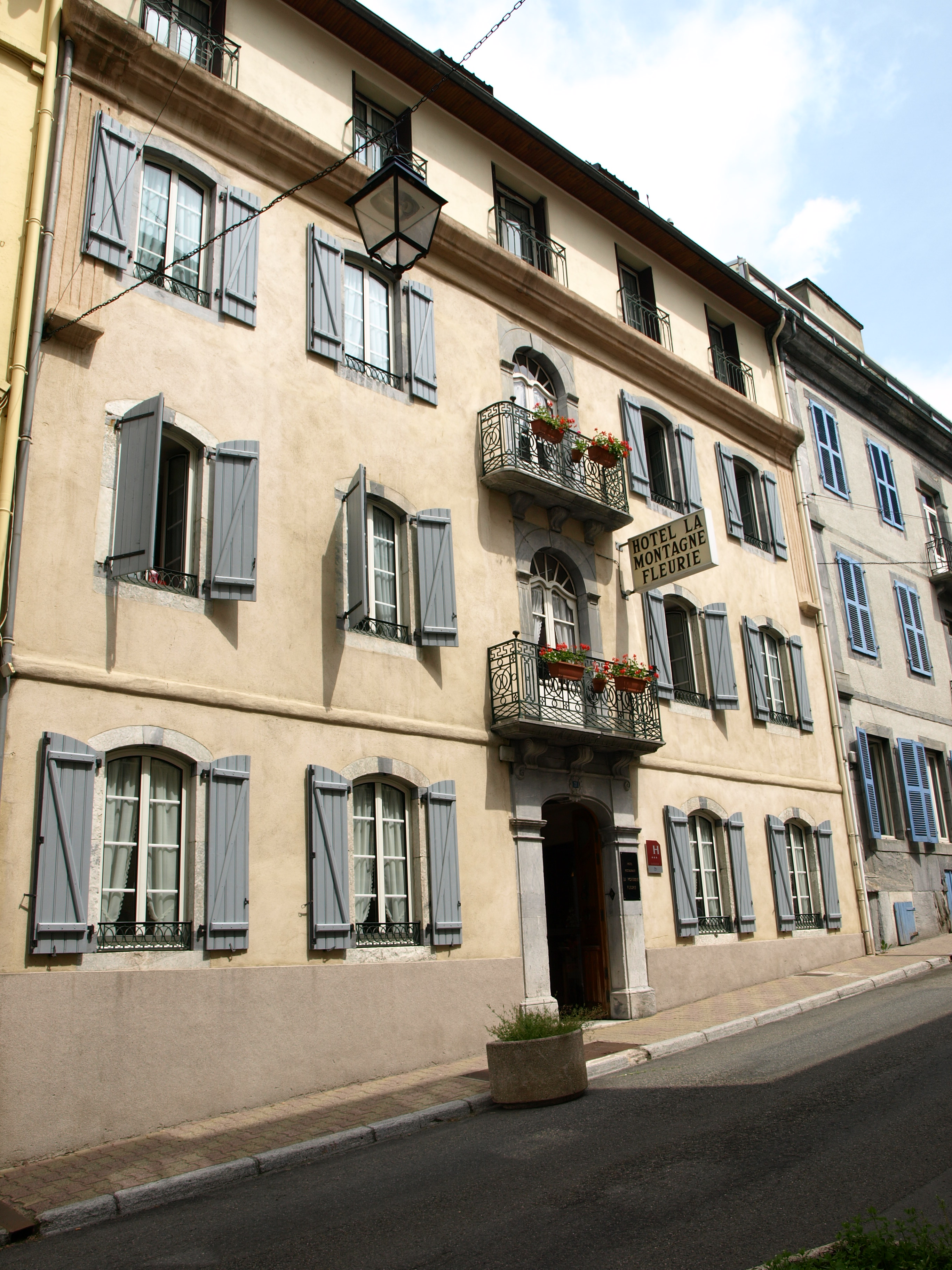 Hotel La Montagne Fleurie-官方