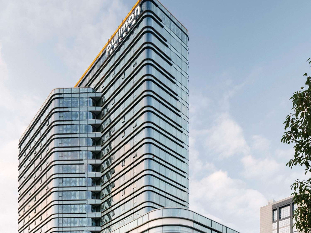 舟山君澜大饭店主图