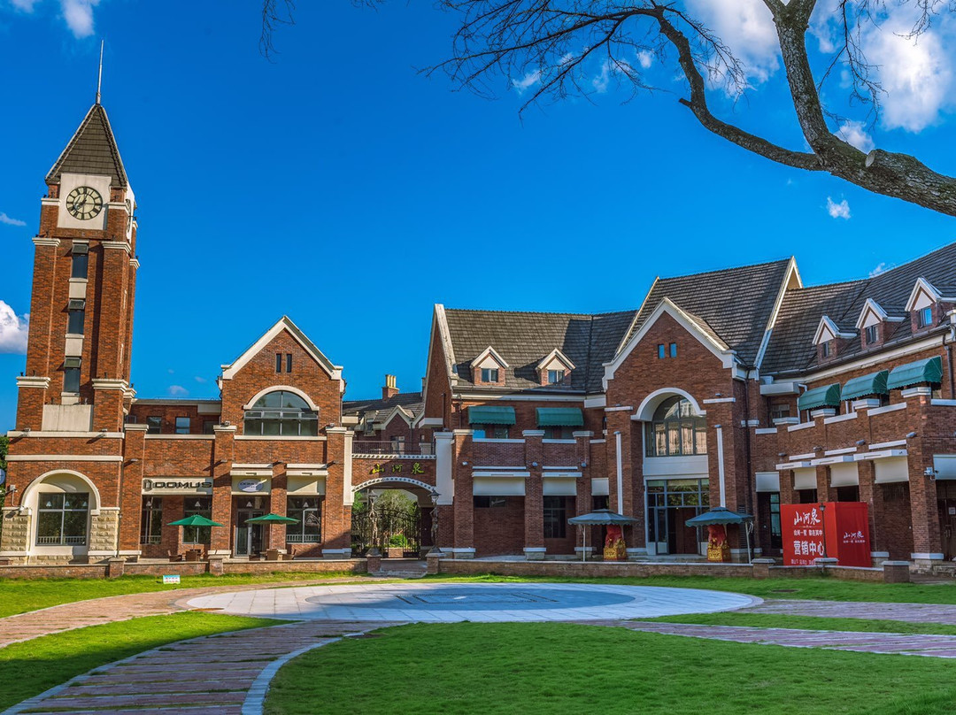 咸宁市酒店住宿-三江森林温泉杜马仕酒店