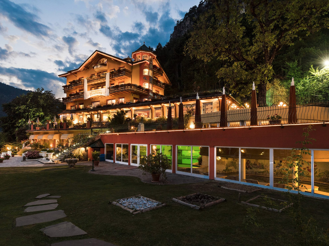 Fai della Paganella酒店住宿-爱鲁波健康体育全景酒店