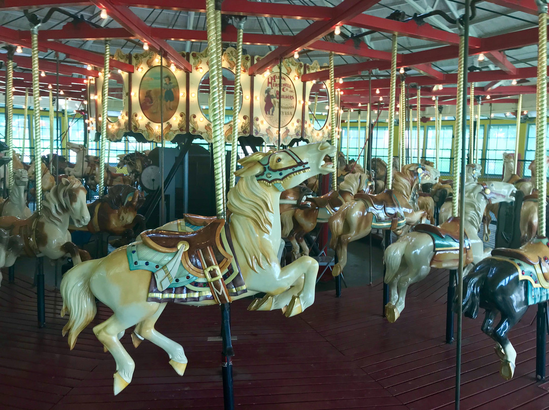 Recreation Park Carousel景点图片