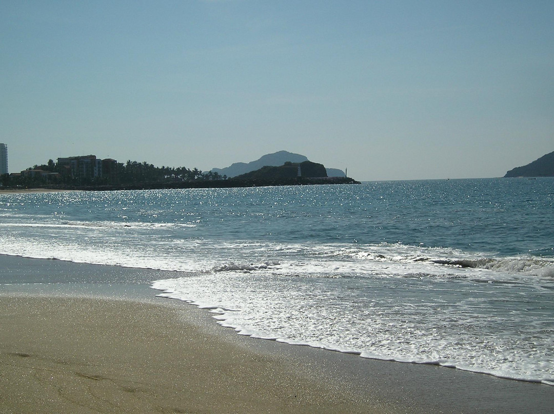 Playa Cerritos景点图片