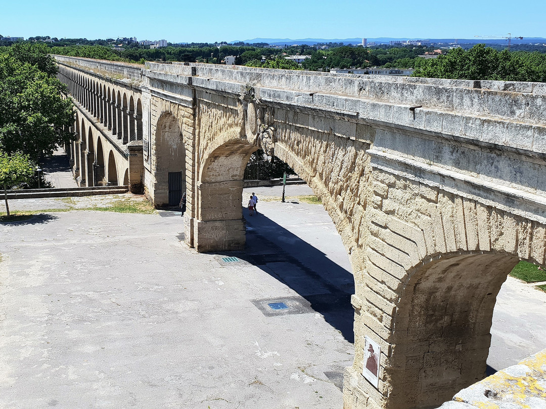 Aquädukt Saint Clément景点图片