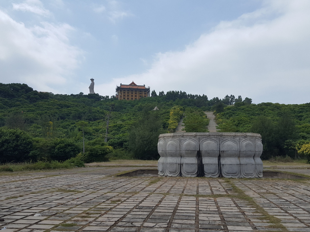 玉豚山海滨公园-阳东县必去景点