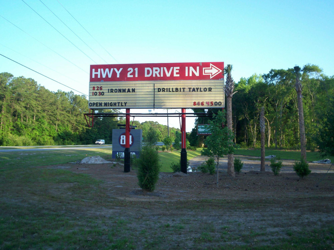 Highway 21 Drive-In Theater景点图片