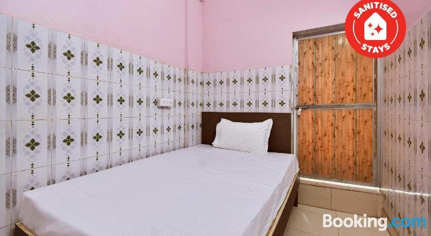 SPOT ON 47639 Mahakal Lodge