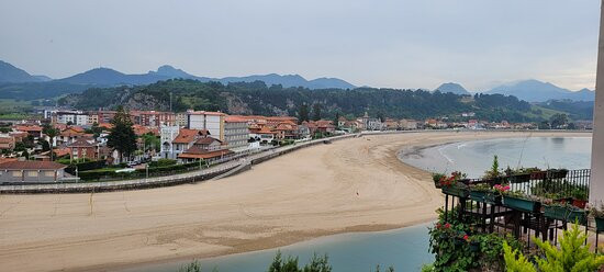 Playa de Santa Marina-里瓦德塞利亚必去景点