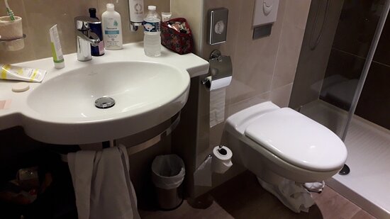 Relais des Trois Chateaux Hotel-浴室