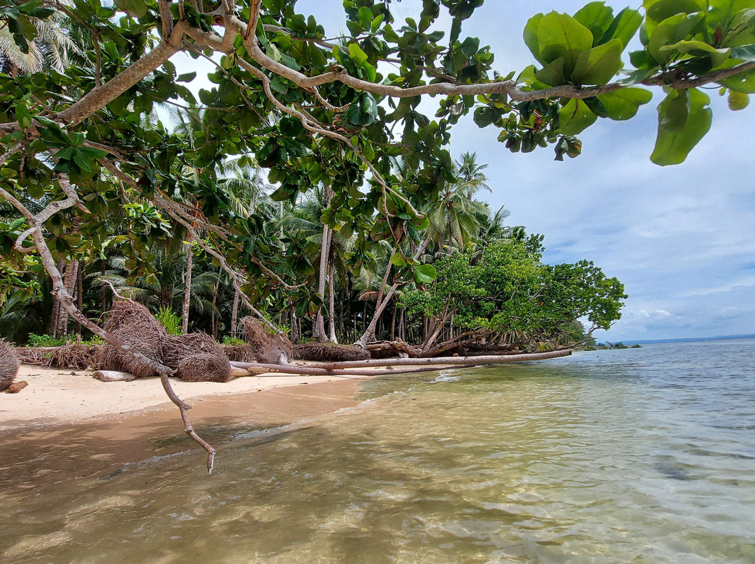 Lawigan Beach-比斯利格必去景点