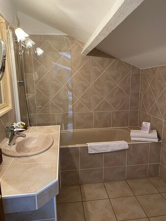 Chateau De l'Hoste主图