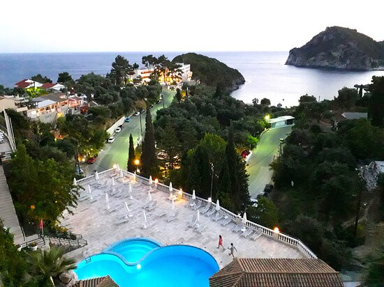 Cnic Paleo Artnouveau Hotel主图