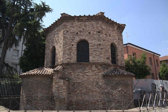 Battistero degli Ariani景点图片