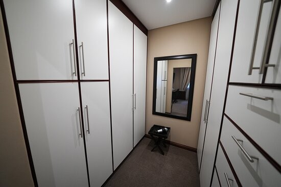 Over The Moon Guesthouse主图