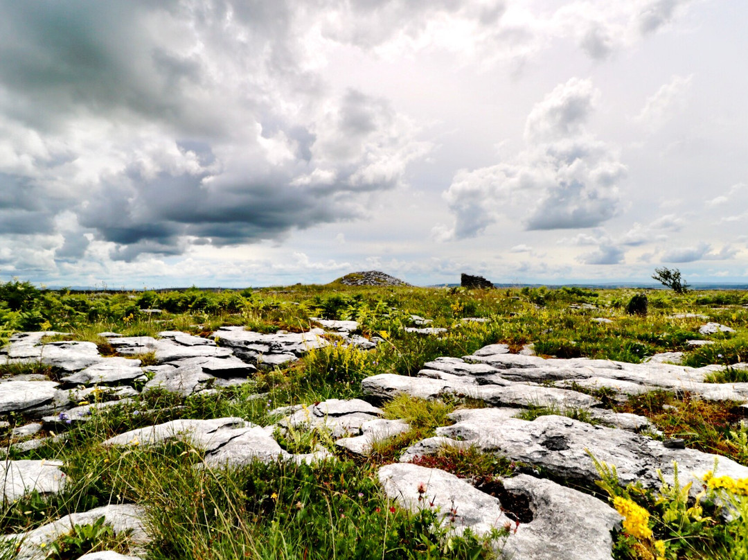 Poulawack  Cairn-Ballyvaughan必去景点