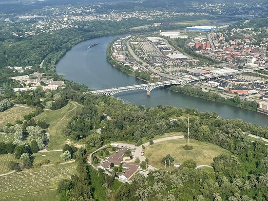 Pittsburgh Heli景点图片