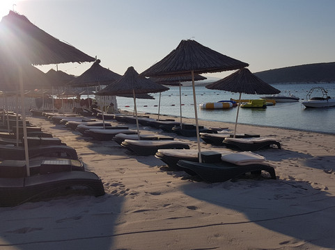 塞亚海滩酒店主图