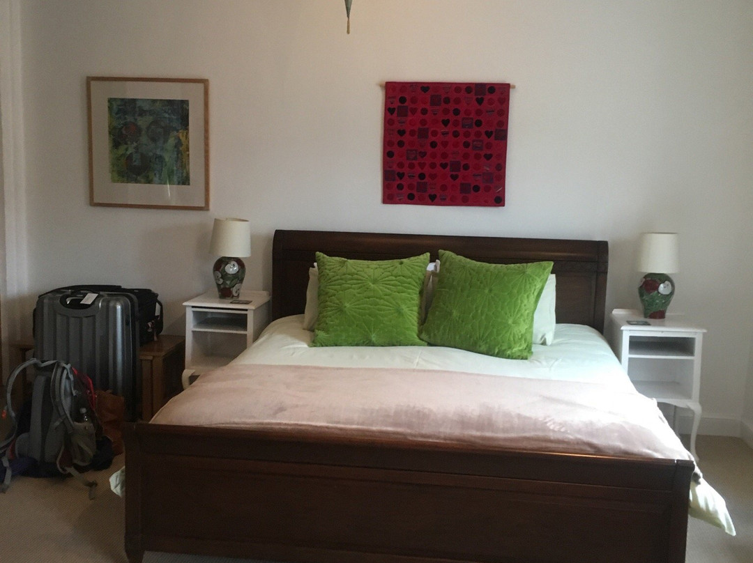 Rooms at no Three, Chameleon House主图