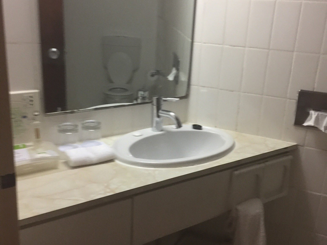 穆尔斯比港假日酒店