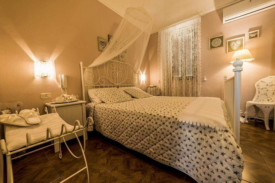 B&B Alexander主图