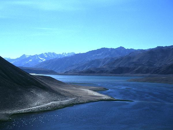 Yashilkul Lake景点图片