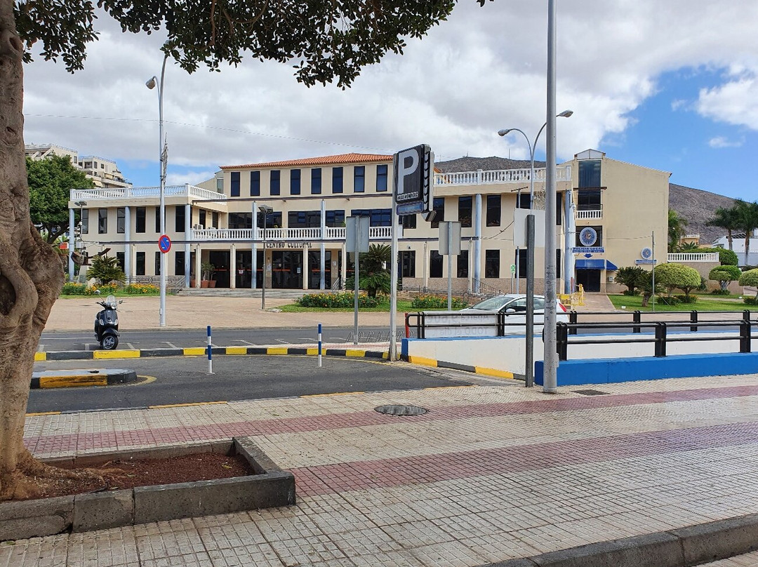 Centro Cultural-洛斯克里斯蒂亚诺斯必去景点