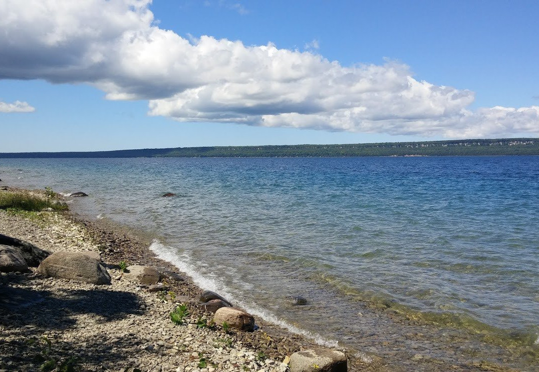 Cedar Hill Park Beach景点图片