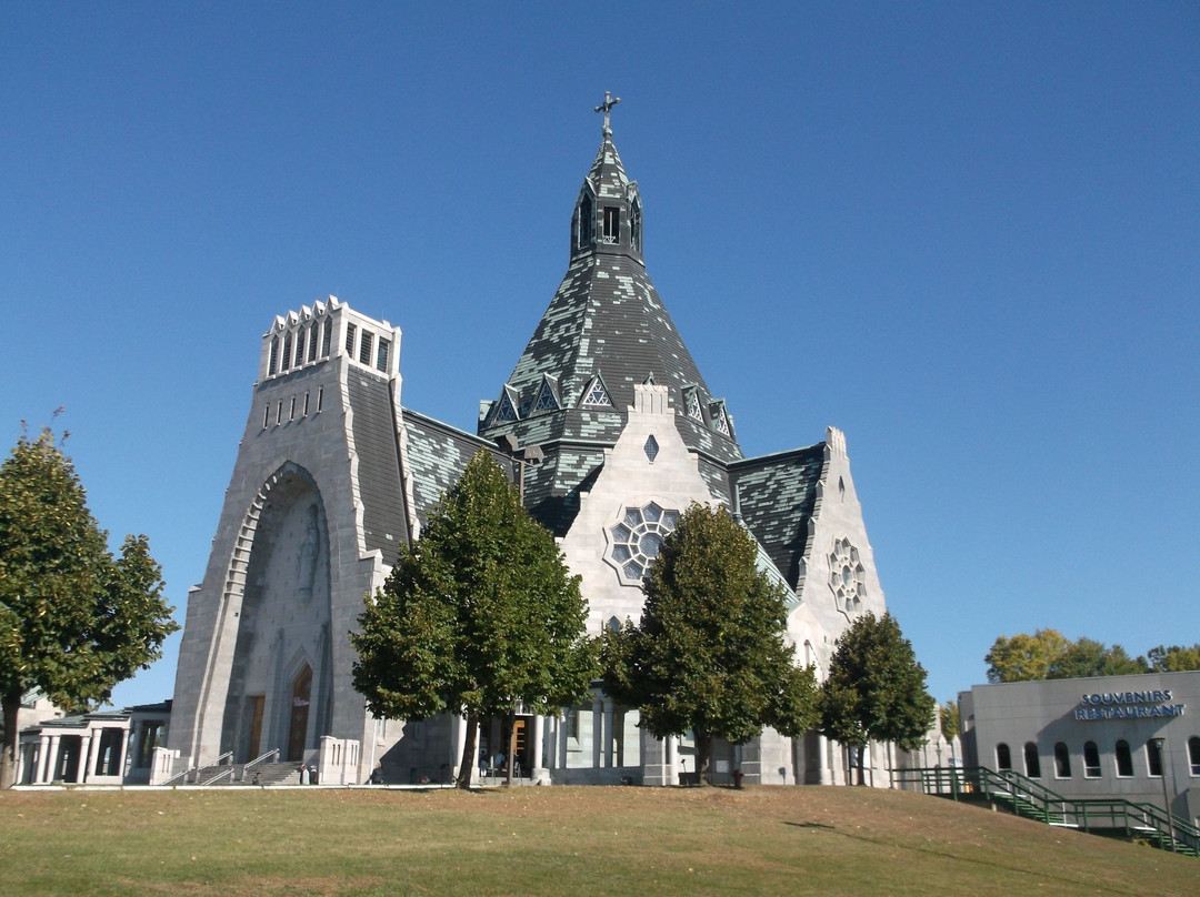 Sanctuaire Notre-Dame-du-Cap景点图片