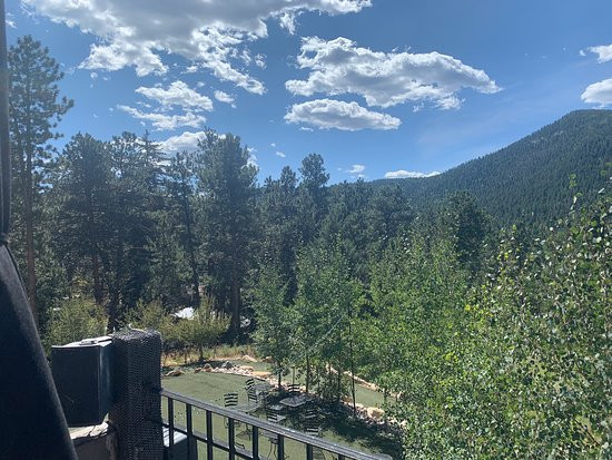 Arrowhead Manor主图