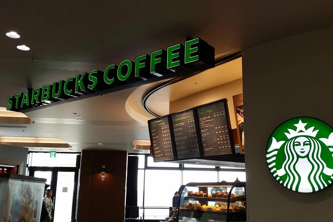 木更津市餐馆和美食-Starbucks Coffee Umihotaru Parking Area