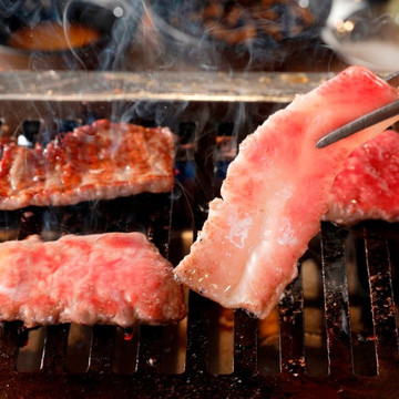 大衆焼肉酒場 こがね