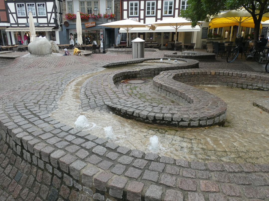 Der Marktplatz - Brunnen景点图片
