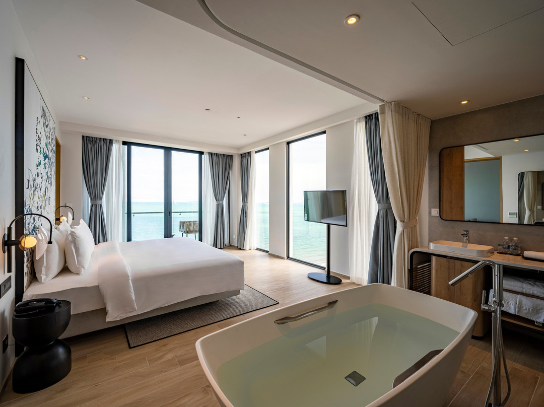 Anya Premier Beachfront Hotel Quy Nhon