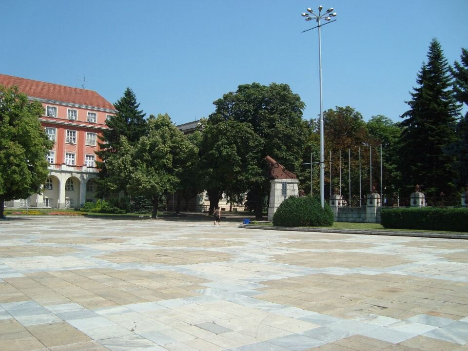 Saint George the Victorious Chapel and Mausoleum景点图片