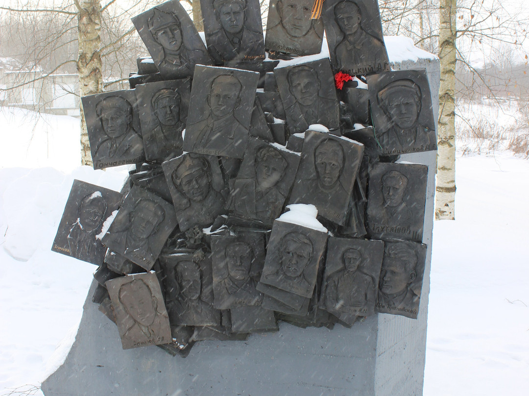 Monument to the Victims of the German Transit Camp Dulag-184-Vyazma必去景点