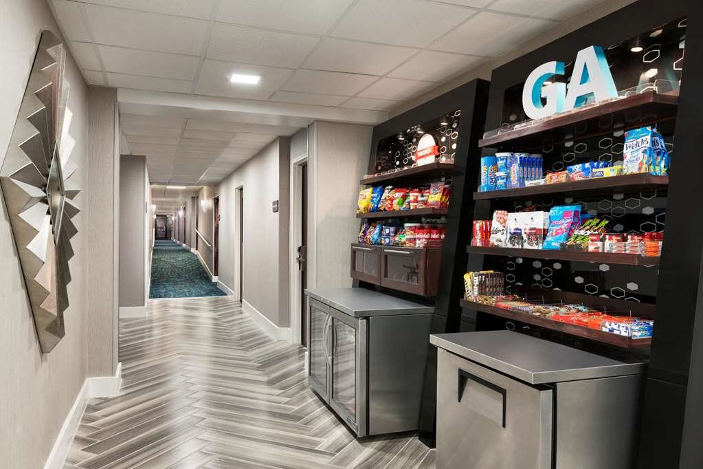 Hampton Inn Waycross主图