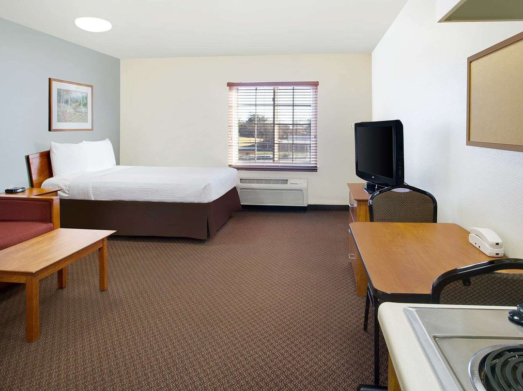 WoodSpring Suites Baton Rouge主图