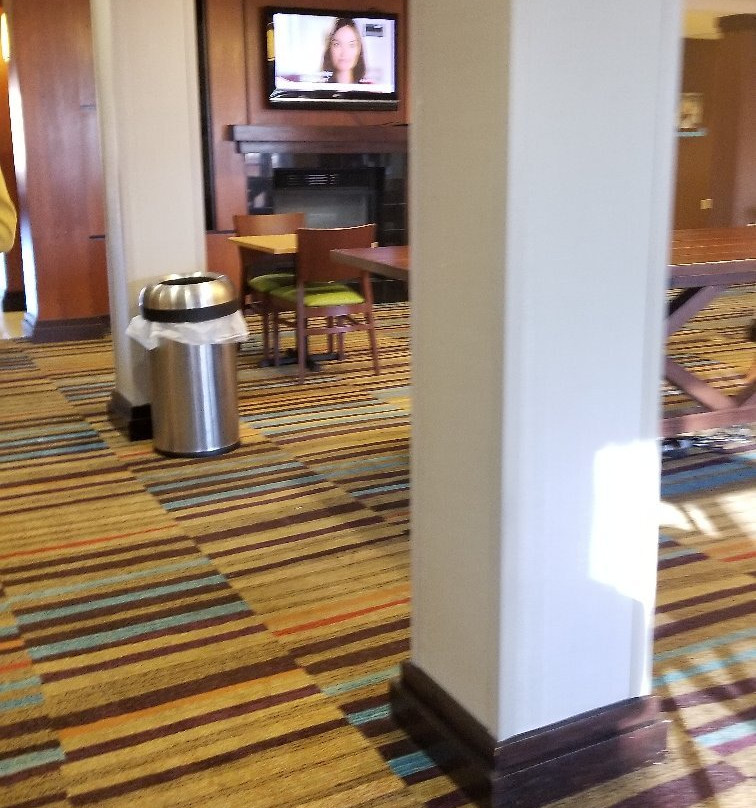 孟菲斯橄榄枝费尔菲尔德套房酒店主图