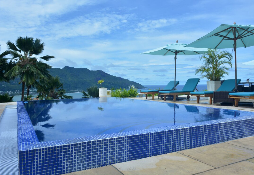 小小爱别墅酒店主图