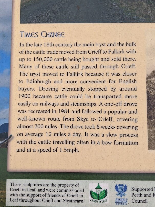 Crieff's Leafy Coos-Crieff必去景点
