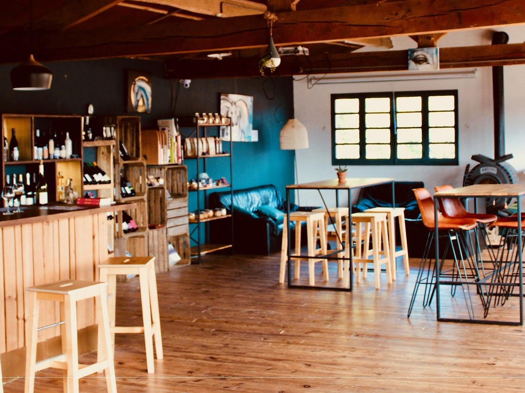 Cave nature Once Upon a Wine-Saint-Gervais必去景点